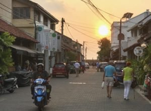 Sri Lanka 2017: History, Beaches and Parks